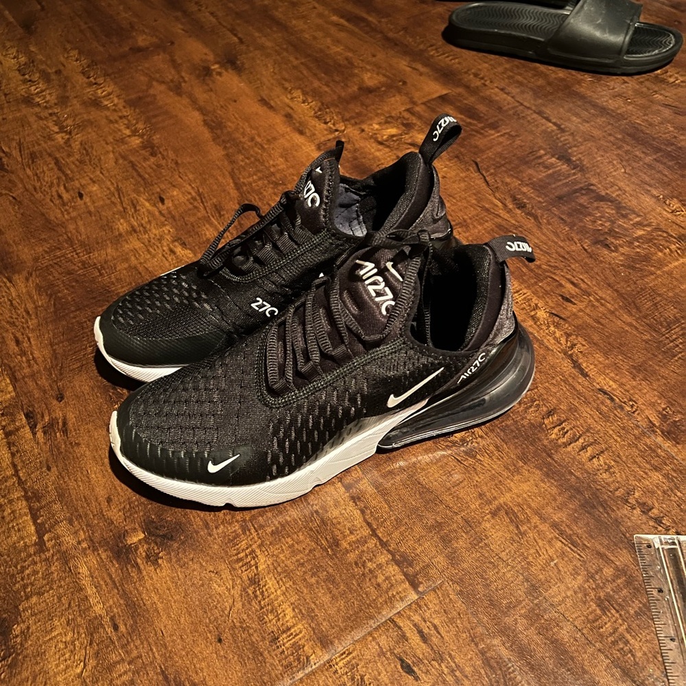 Nike Women’s Air Max 270